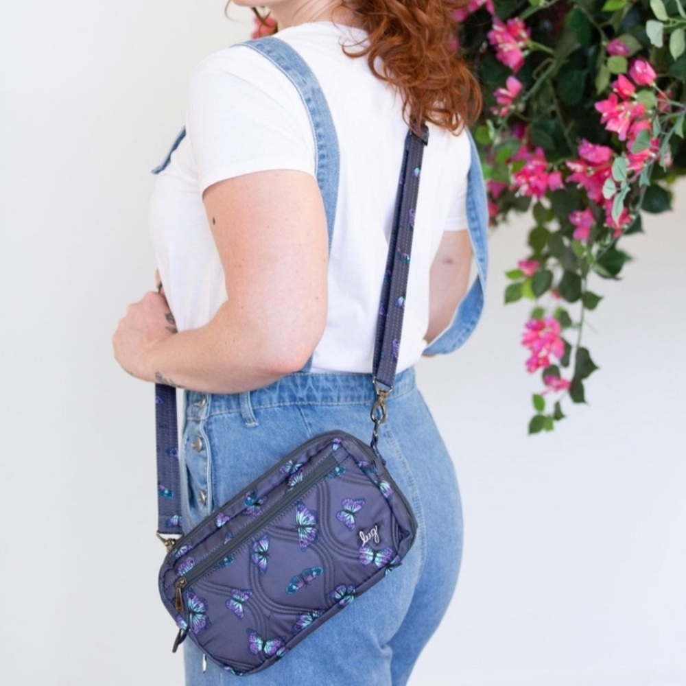 NWT Lug Butterfly Crescendo Convertible Shopper/Crossbody - Picture 6 of 9
